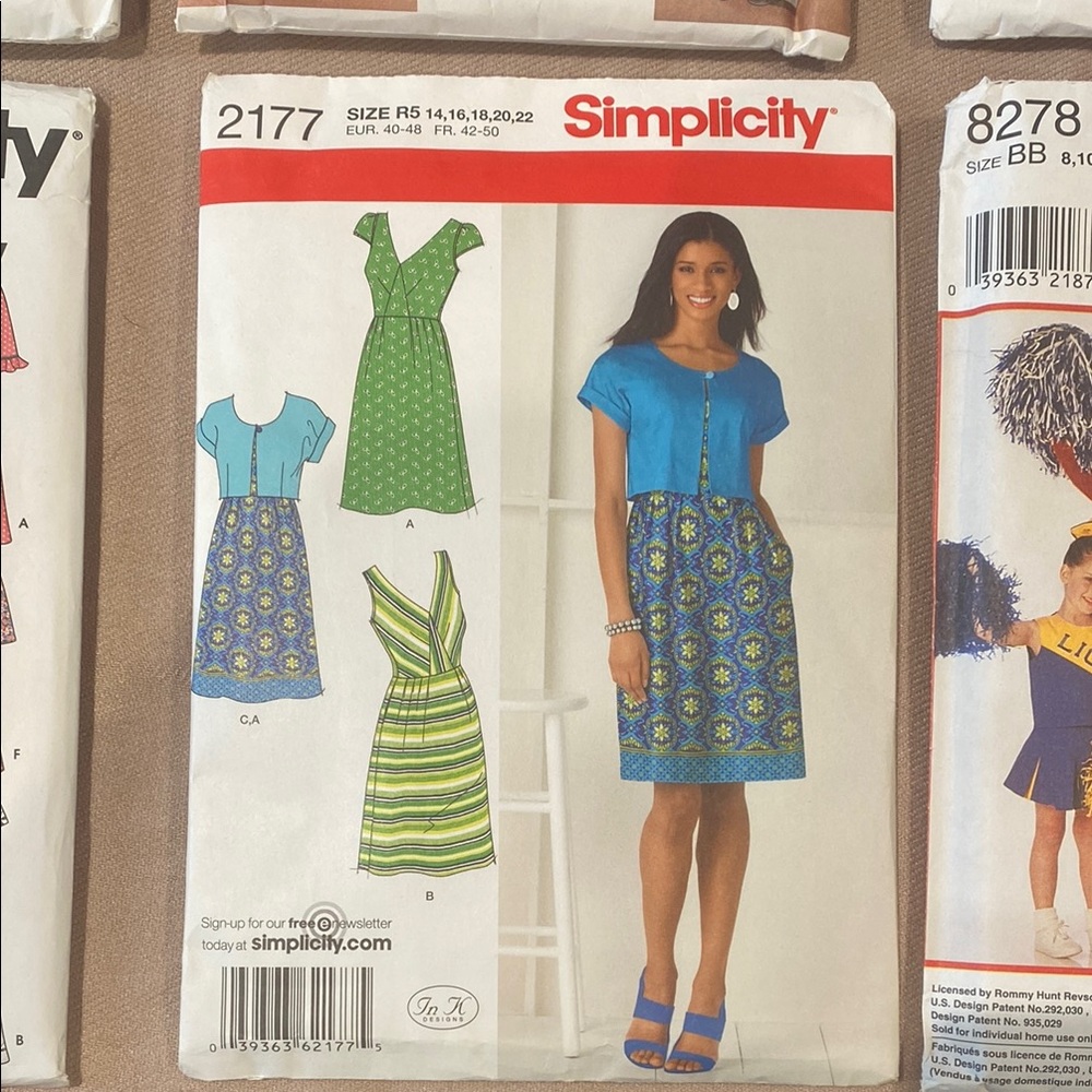 Simplicity Pattern Sets - Picture 6 of 7